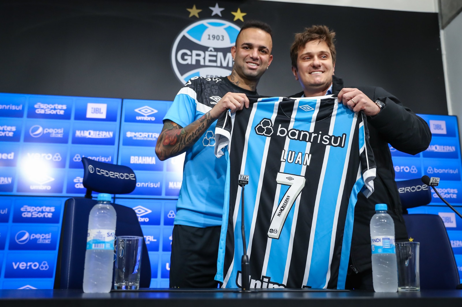 Renato, reforços e 'mais títulos': o que Grêmio espera de 2018